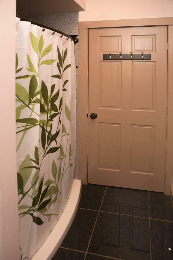 Cozy Hideaway In The Heart Of Lancaster Apartman Kültér fotó
